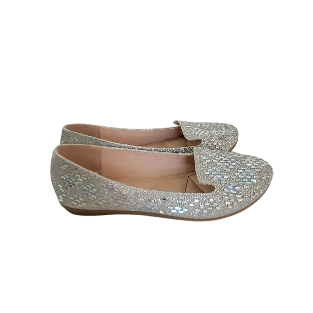 Silver Dress Shoes with Perforated Design and Rounded Toe